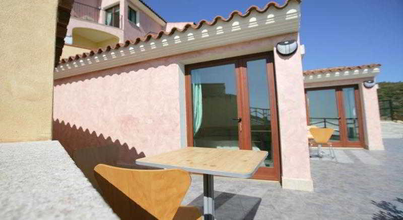 Hotel Castello Budoni Buitenkant foto