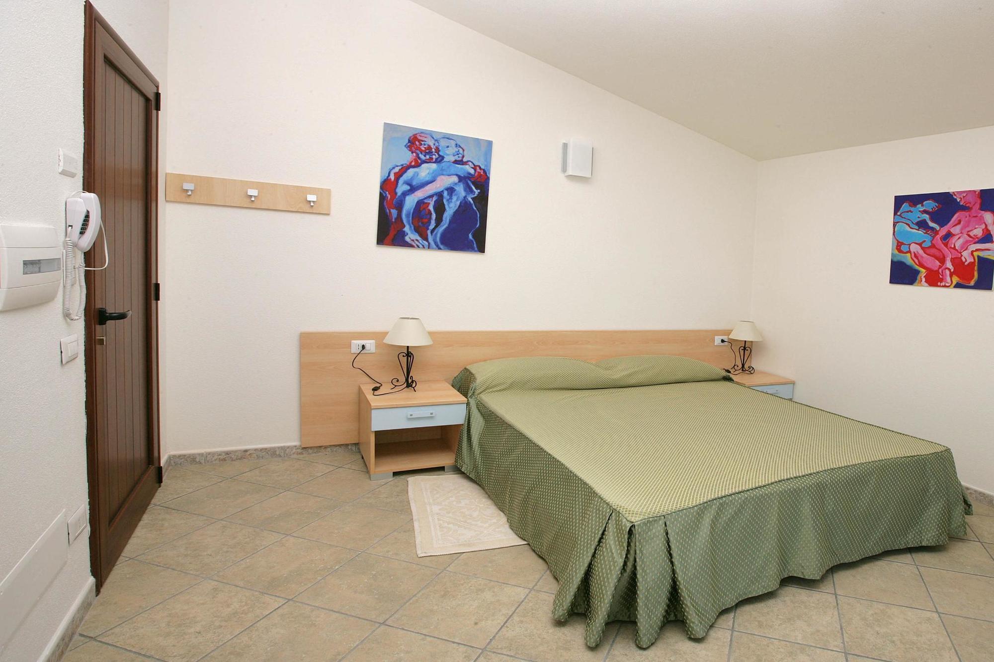 Hotel Castello Budoni Buitenkant foto